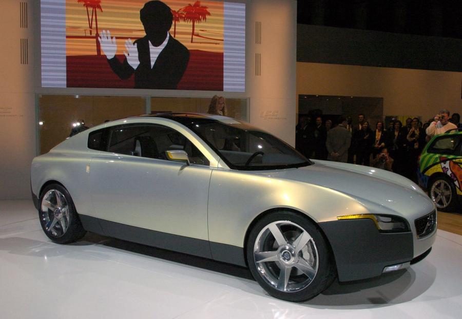  Volvo YCC 2004 года  (фото 12 из 30)